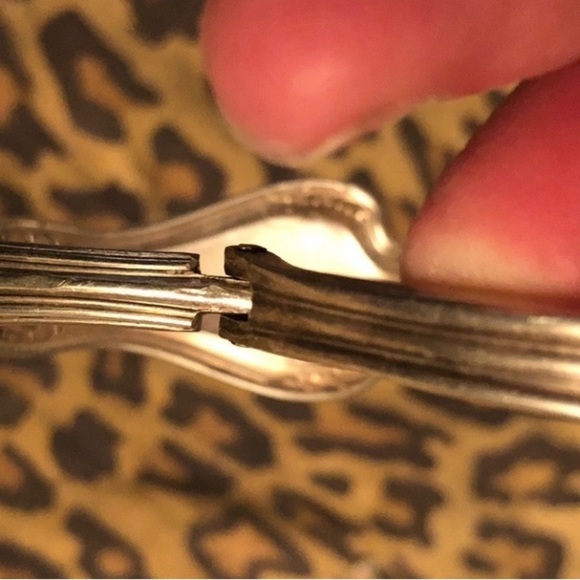 Rogers Bros Vintage Triple silver plated hinged spoon bracelet - Picture 5 of 14